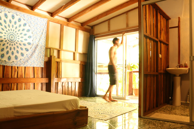 deluxe-room-surfhouse